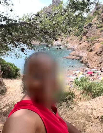 Azzurra, 33 anni