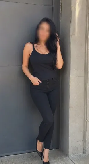 Carla, 33 anni