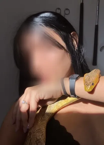 Sana, 27 anni